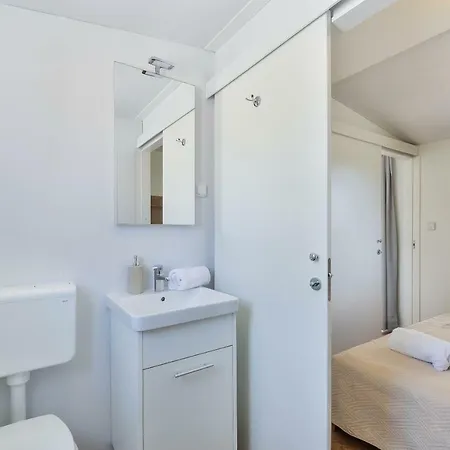Mobile House Nord 1 Laguna Turanj
